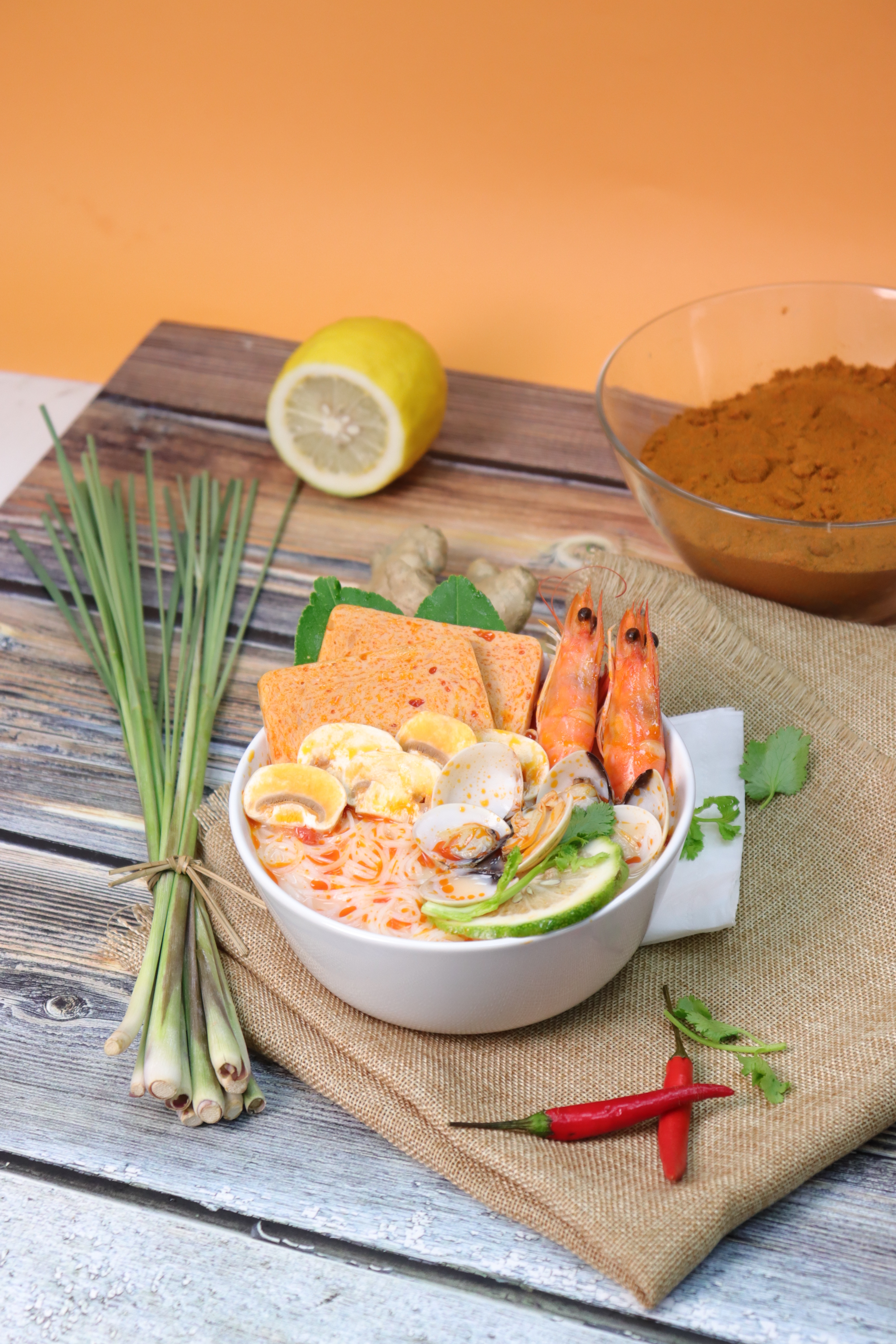 冬陰功味 情景-1.JPG